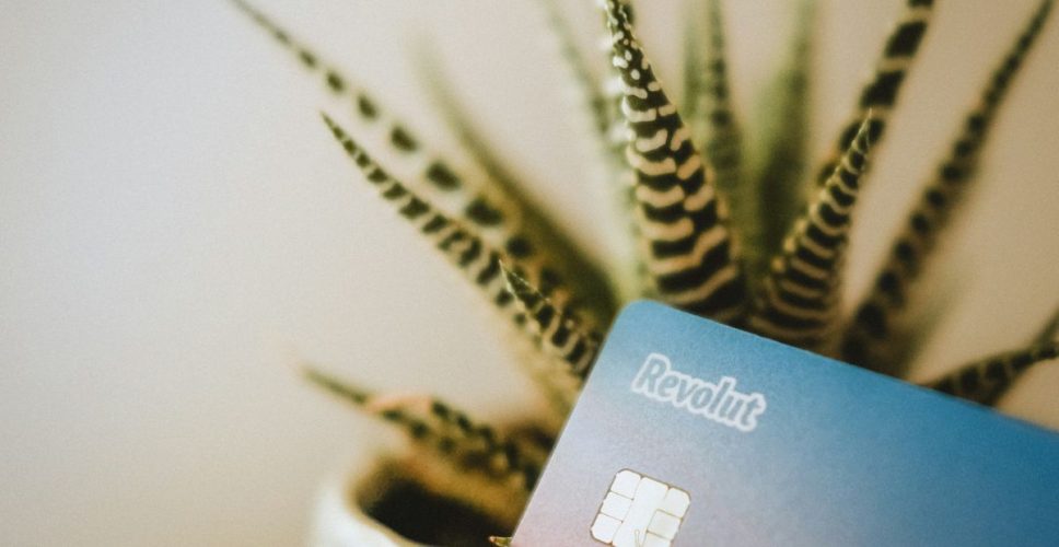 Revolut карта за пътуване България преглед и мнения